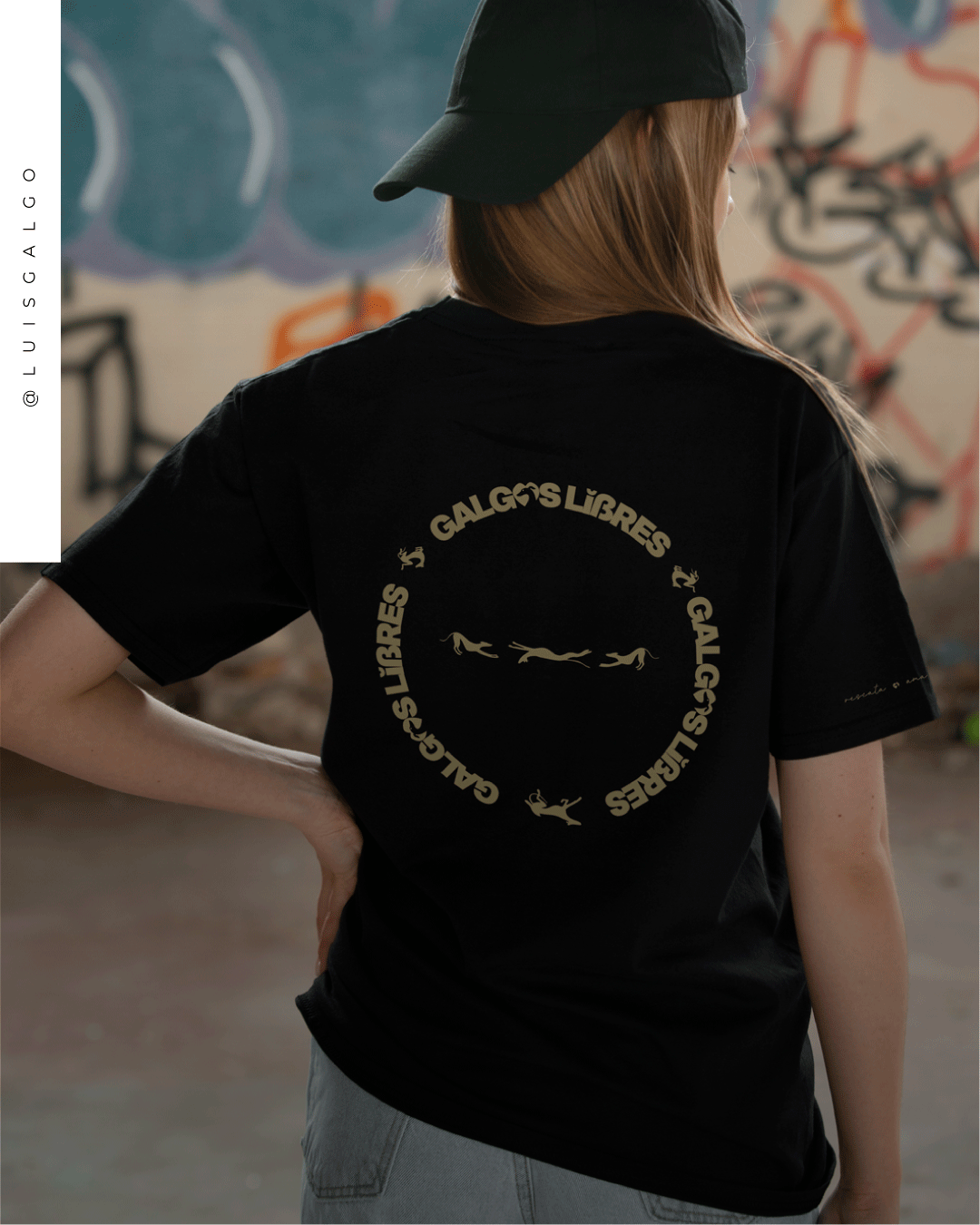 Polera “Rescata 🖤 ama 🖤 repite”
